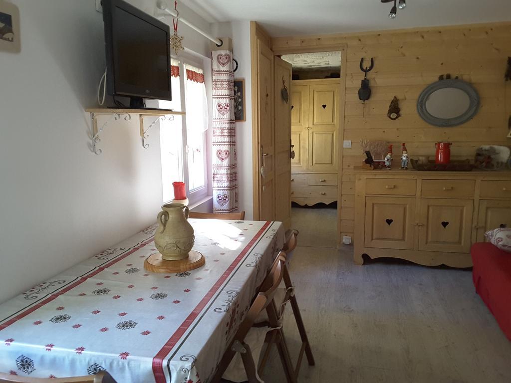 Appartement Saint Jean Montclar Eksteriør billede